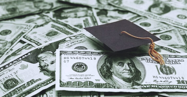 Scholarships with June Deadlines
