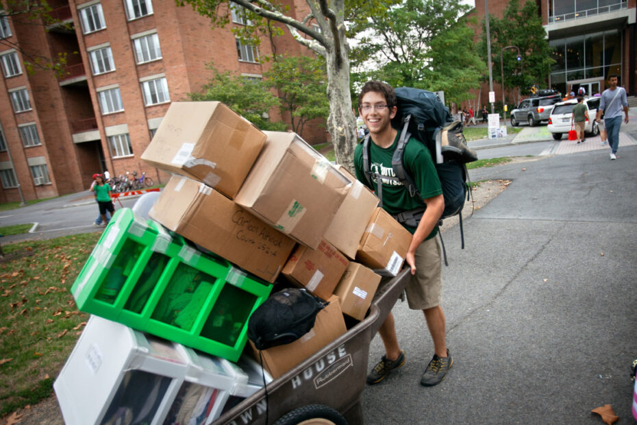 Moving into a dorm