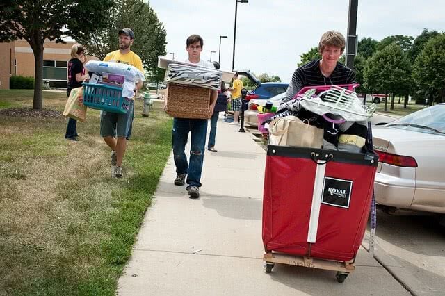 College move in